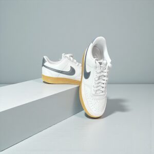 Nike COURT vision lo